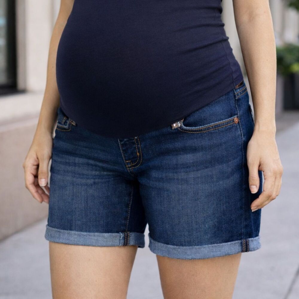 Celebrity Pink Maternity Shorts Blue L